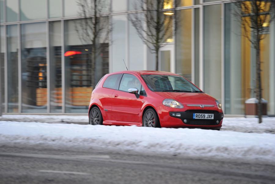  Fiat Punto Evo 2010 года  (фото 56 из 70)